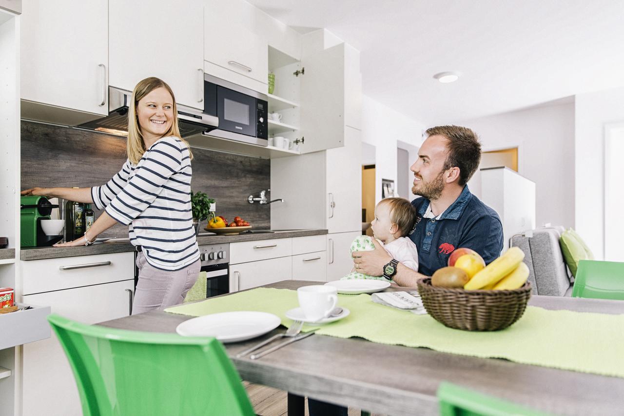 Business And Family Homes 부르가우 외부 사진